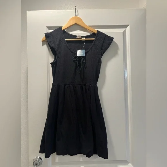 roxy black dress Roxy Women's Good Keepsake Strappy Midi Dress main image 0